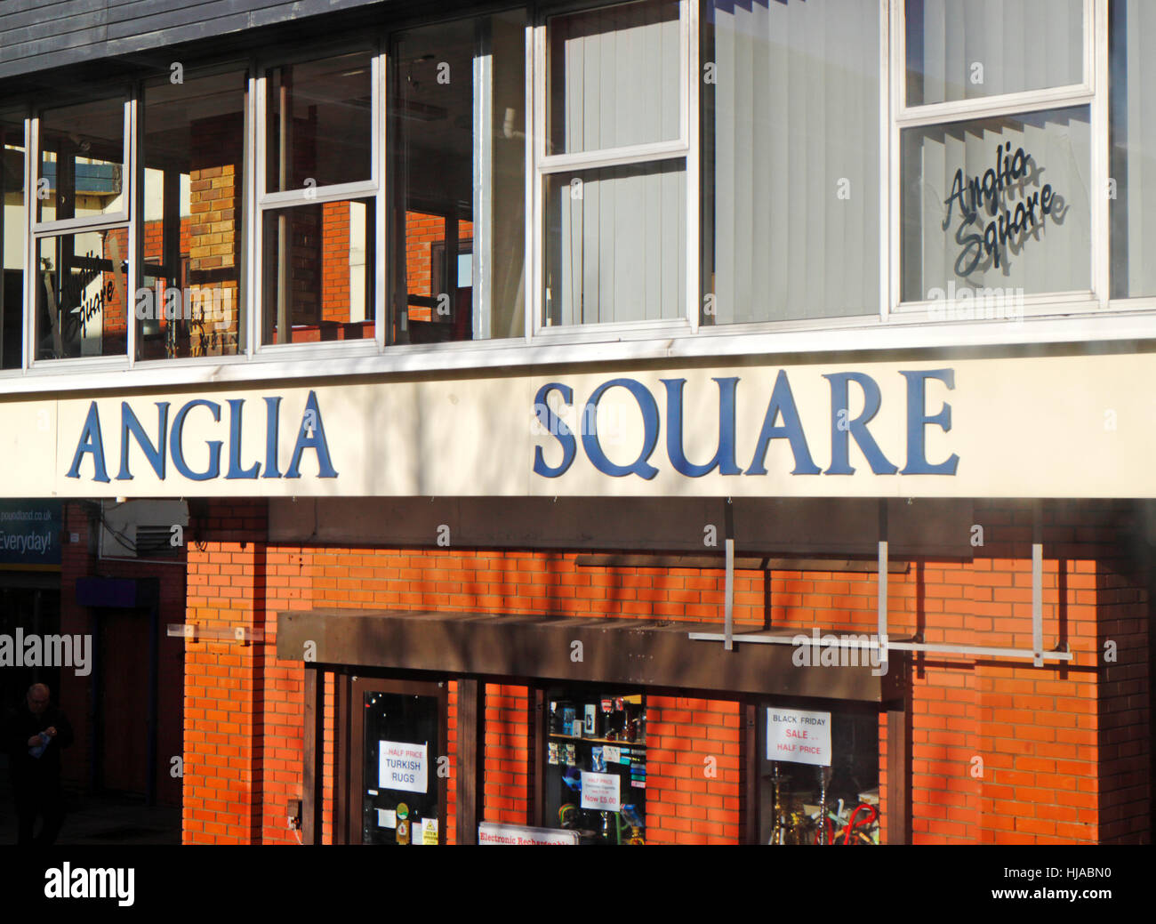 Un segno per la Anglia Square Shopping Centre off Magdalen Street, Norwich, Norfolk, Regno Unito. Foto Stock