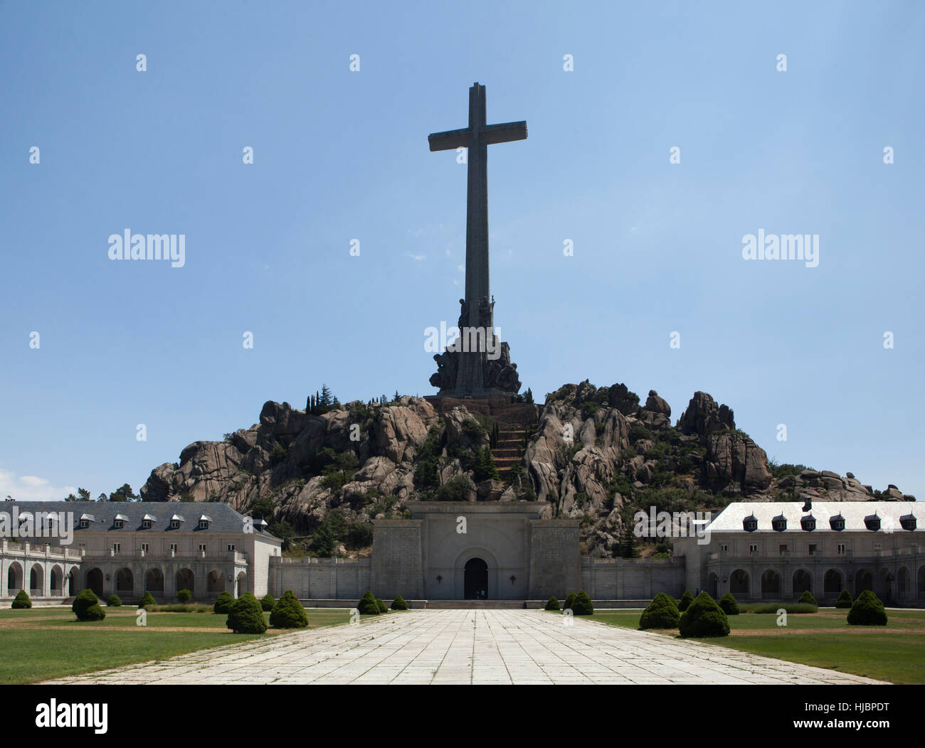 Santa Croce sopra l abbazia benedettina di Santa Croce nella Valle de los Caidos (Valle dei Caduti) vicino a Madrid, Spagna. Foto Stock