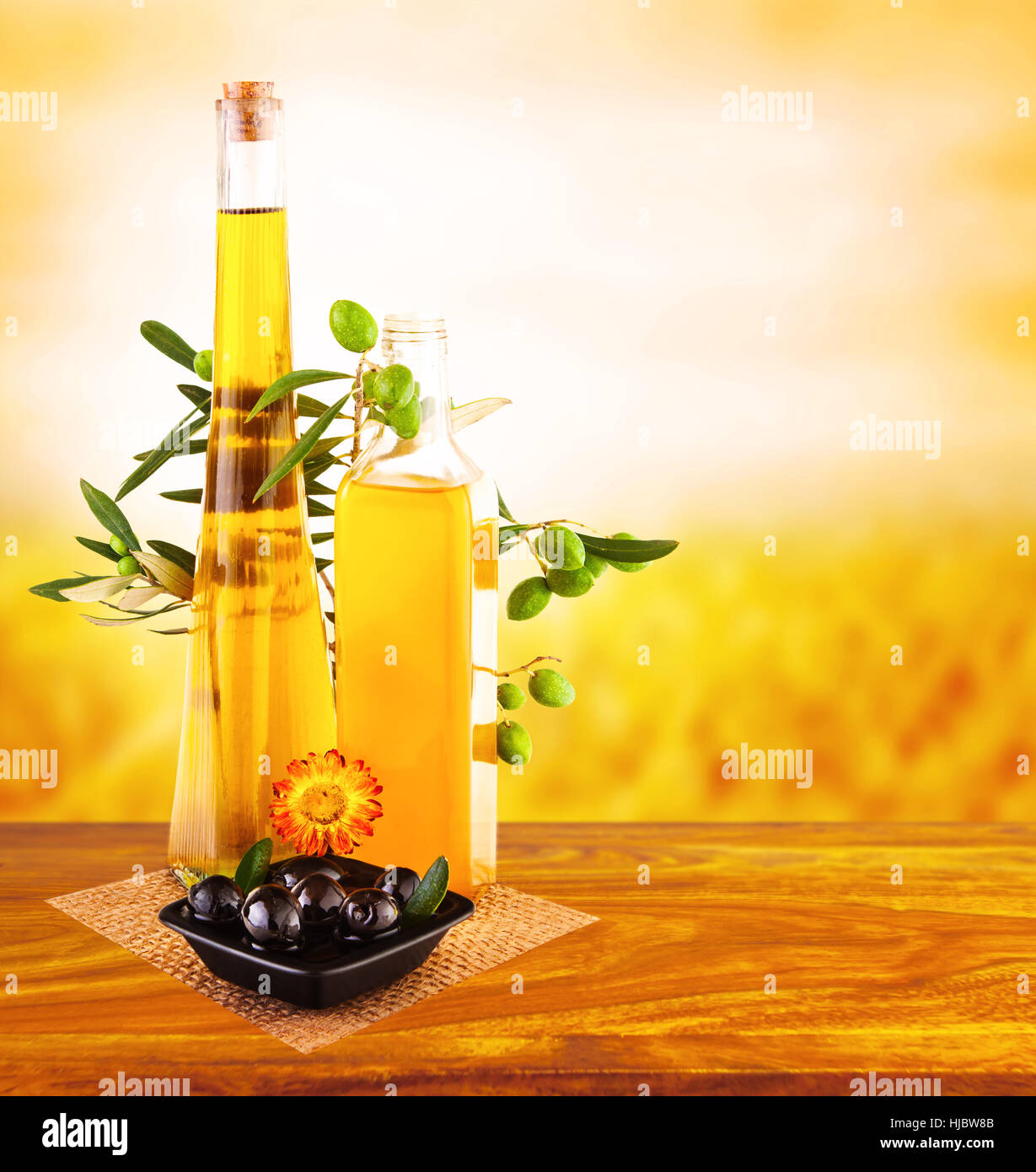 Harvest, ramo, bottiglia, olio di oliva, olive, fatti in casa, fresche, cibo, aliment, Foto Stock