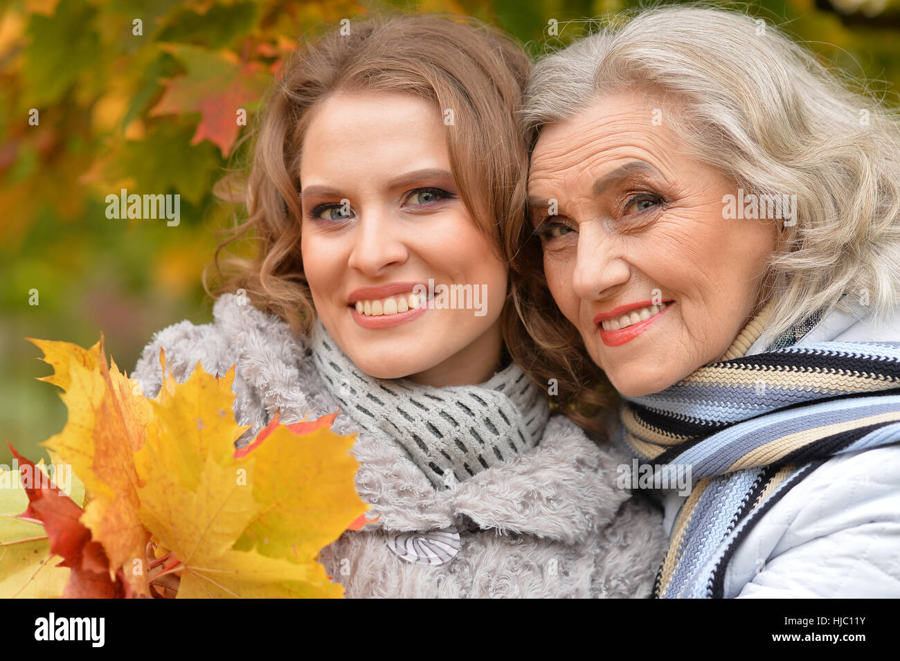 Due belle donne Foto Stock