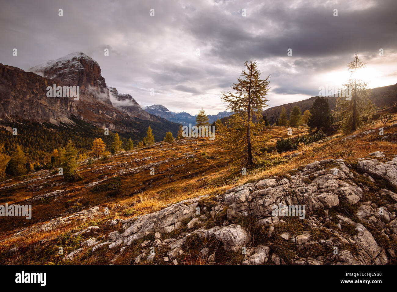 Il monte Lagazuoi, Alpi Dolomitiche, Alto Adige, Italia Foto Stock