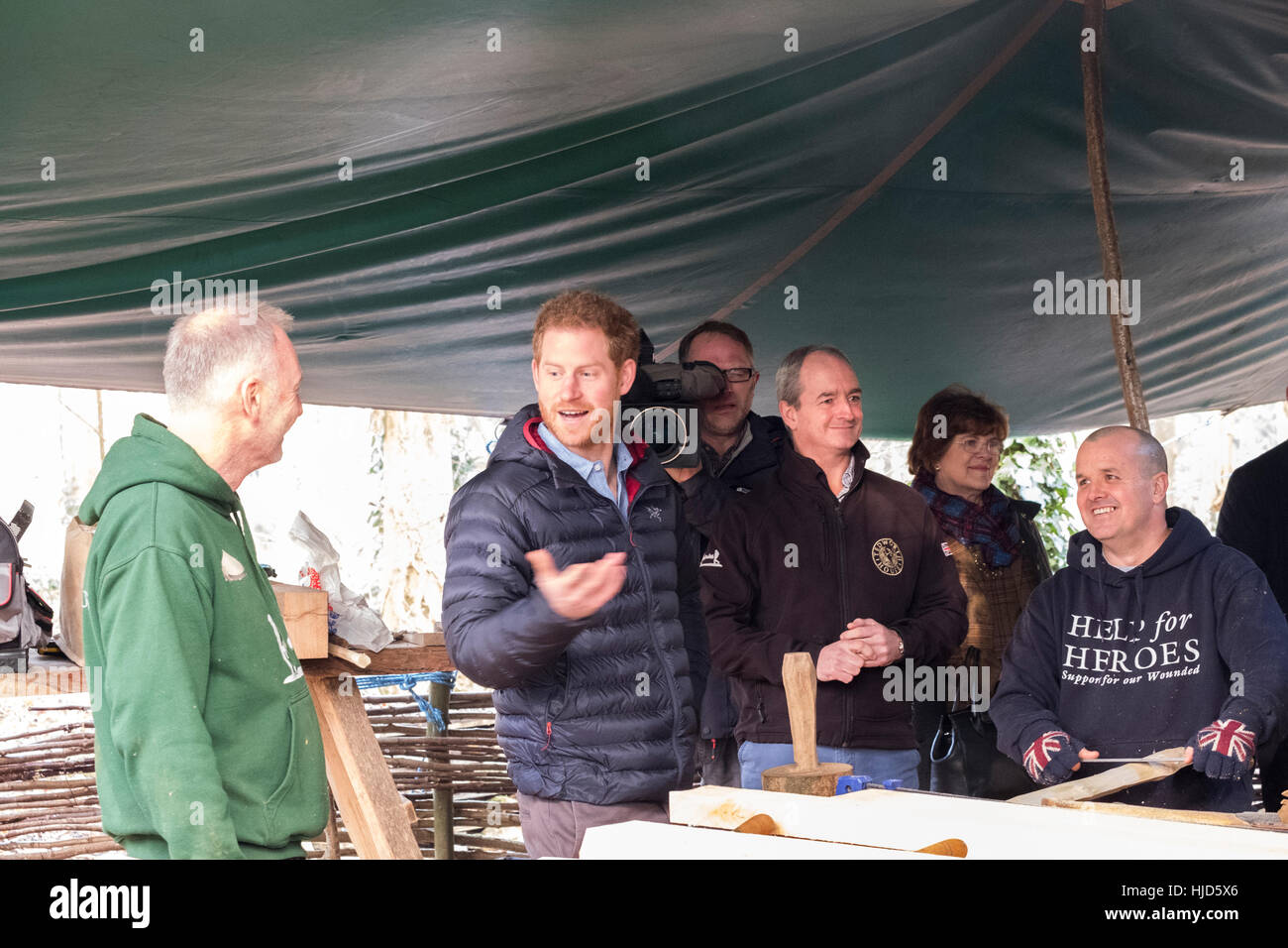 Casa Tedworth Tidworth. 23 gen 2017. Il principe Harry visita AIUTO per gli eroi per saperne di più circa il sostegno offerto ai veterani e forze armate di famiglie che sono alle prese con la loro salute mentale. Questo include un ferite nascoste benessere psicologico servizio. Credito: Paul Chambers/Alamy Live News Foto Stock