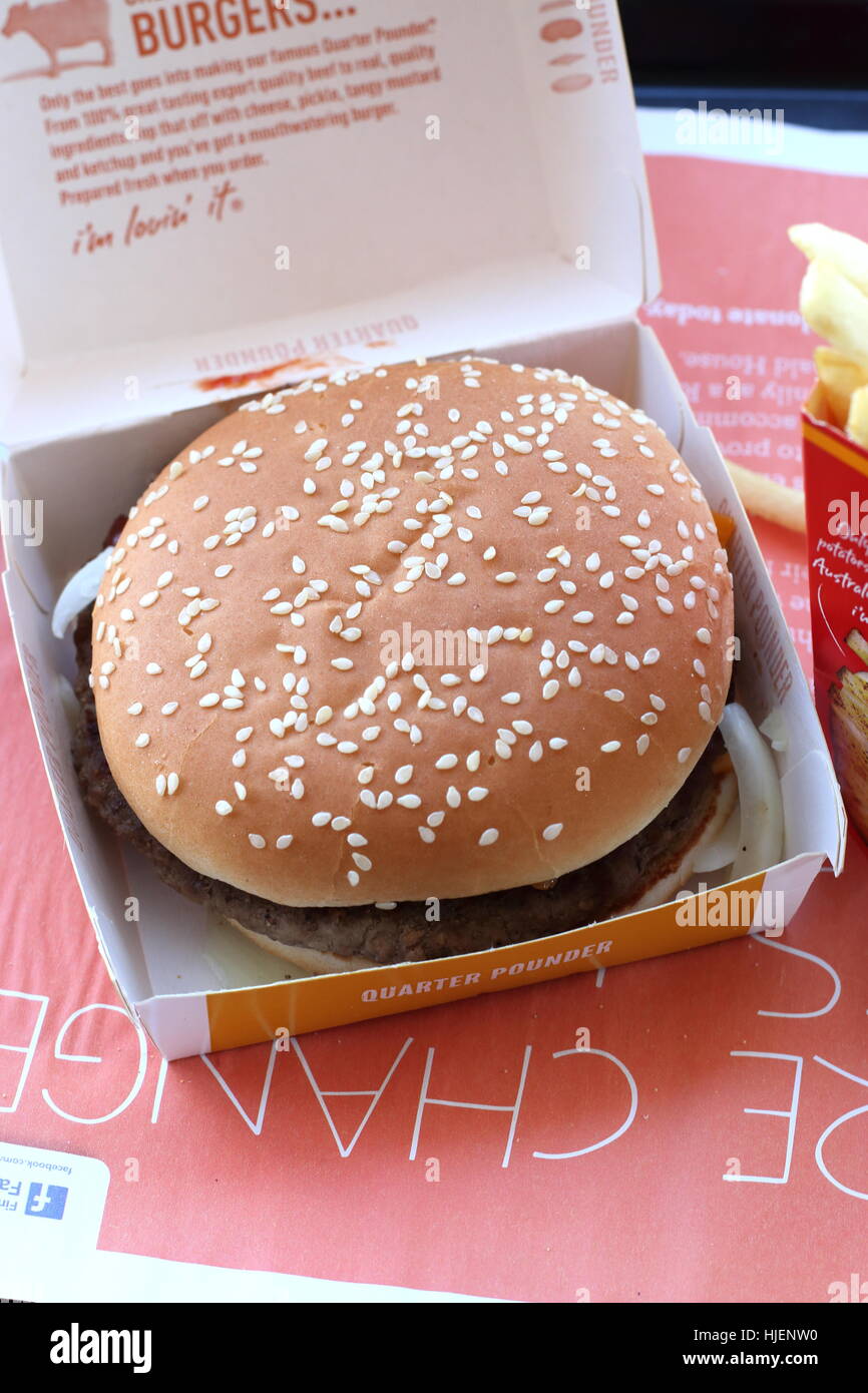 Close up di McDonald's Quarter Pounder Burger Foto Stock