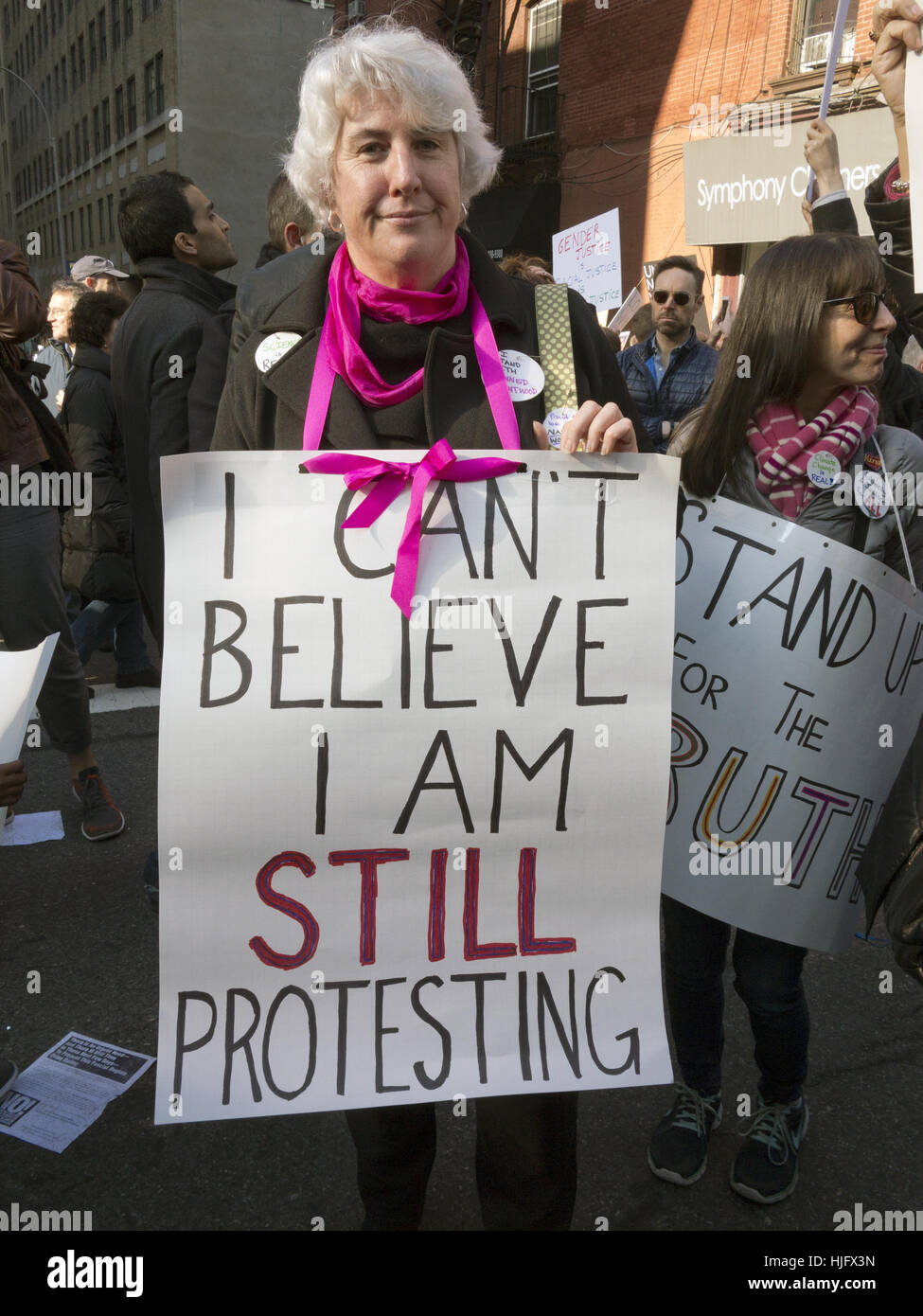 Baby Boomer a donne di marzo sulla città di New York, 21 gennaio 2017, Donald Trump della prima giornata in ufficio. Foto Stock