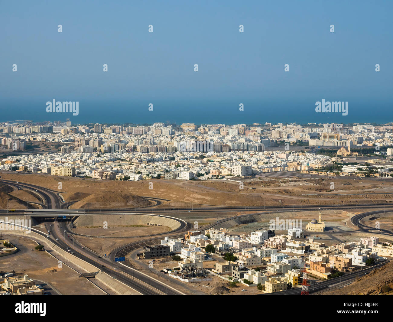 Oman, vista sopra la città di Muscat Foto Stock