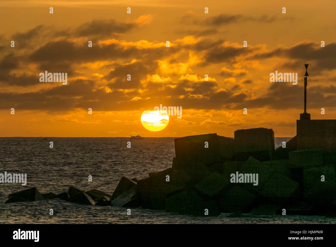 Puerto de Tazacorte, sunset , oceano Atlantico, La Palma Isole Canarie Spagna Foto Stock