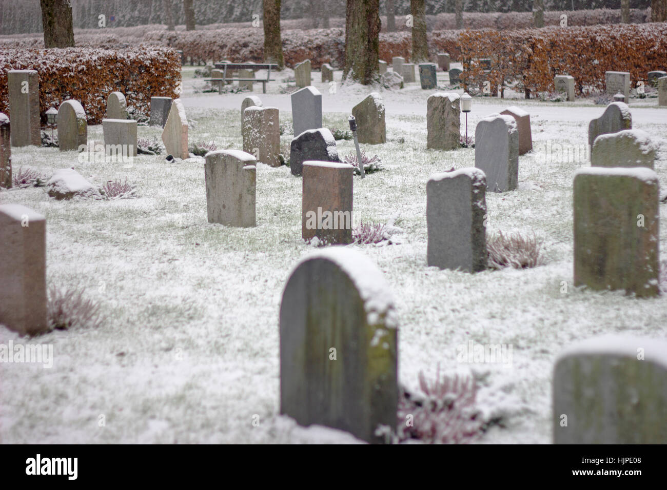 Cimitero di inizio inverno Foto Stock