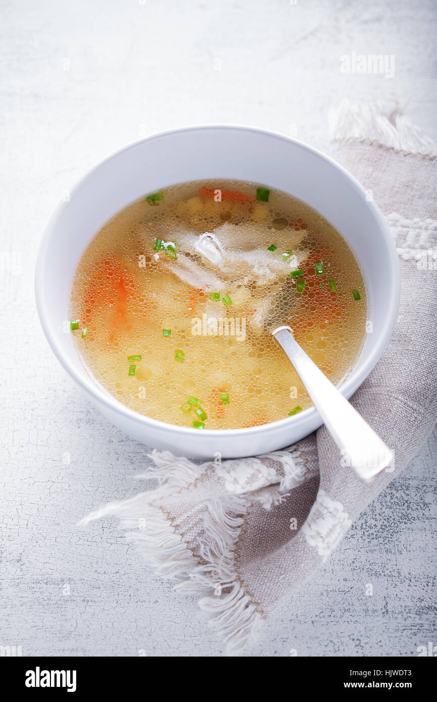 Fresca zuppa di pollo Foto Stock