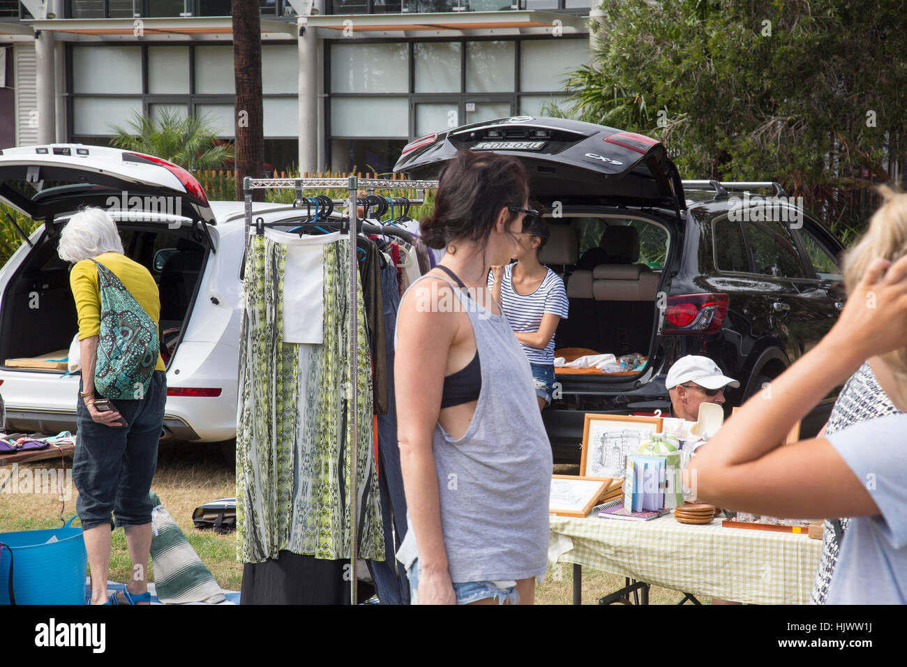 Australian bagagliaio della vettura vendita svolge in Avalon Beach a nord di Sydney, Nuovo Galles del Sud, Australia Foto Stock