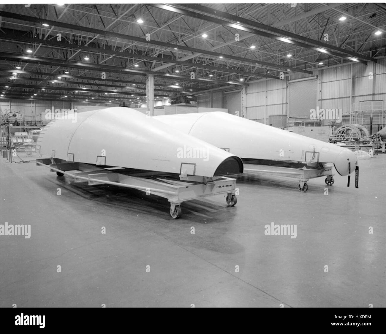 Questa raccolta di immagini di Convair e General Dynamics documenta la progettazione, lo sviluppo, i test e il suo utilizzo nei ruoli di esplorazione militare e spaziale del missile Atlas. Foto Stock