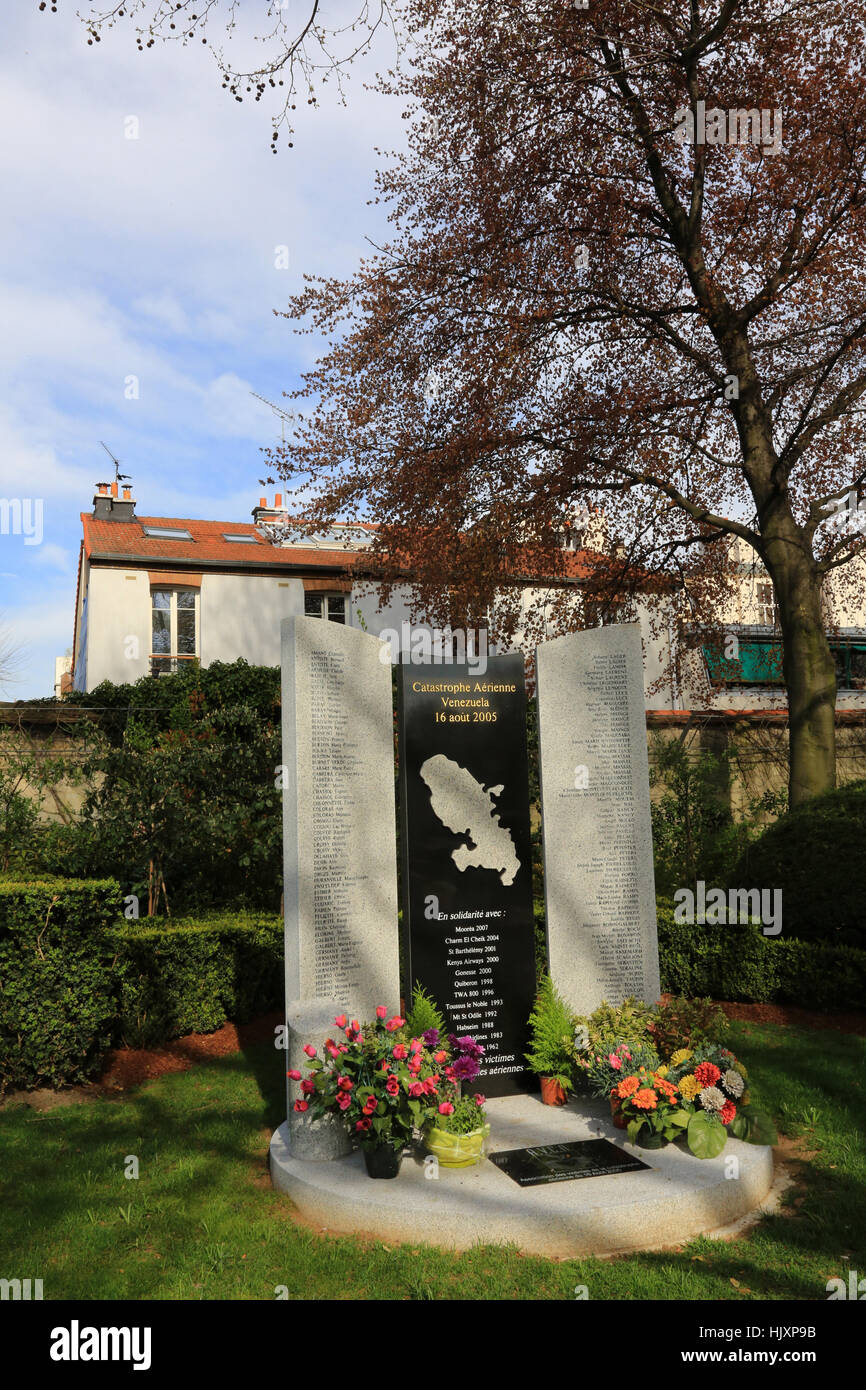 Mémorial. La catastrofe aérienne Vénézuéla - 16 août 2005. Cimetiere Père Lachaise. Parigi. Foto Stock