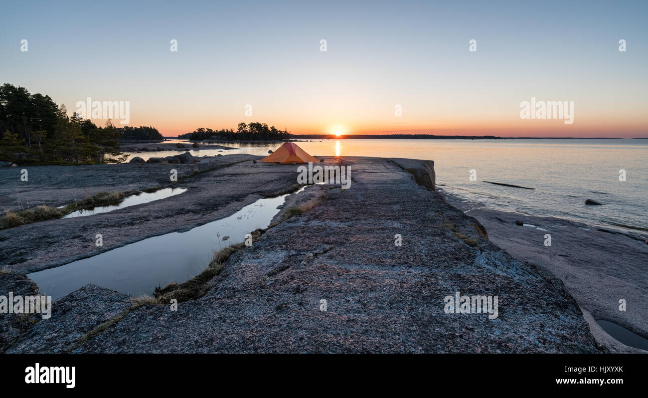 Alba sulla punta meridionale di Emäsalo, Porvoo, Finlandia, Europa, UE Foto Stock