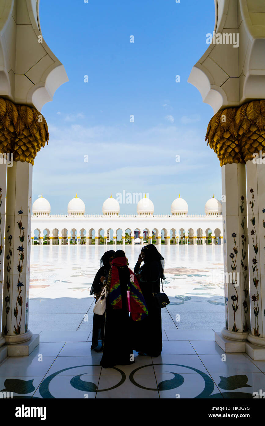 Sheikh Zayed Grande Moschea di Abu Dhabi, Emirati Arabi Uniti, Medio Oriente Foto Stock