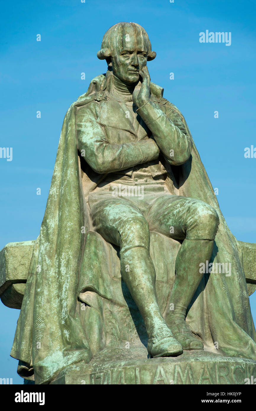 Francia, Parigi, 5° distretto. Jardin des plantes. La statua del naturalista Lamarck, bronzo da Leon Fagel ( 1906 ) Foto Stock