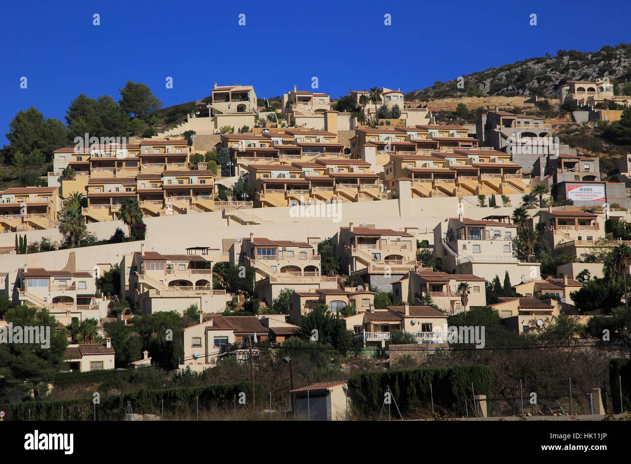 Alloggiamento moderno sviluppo vicino a Xalo o Jalon, Marina Alta, provincia di Alicante, Spagna Foto Stock