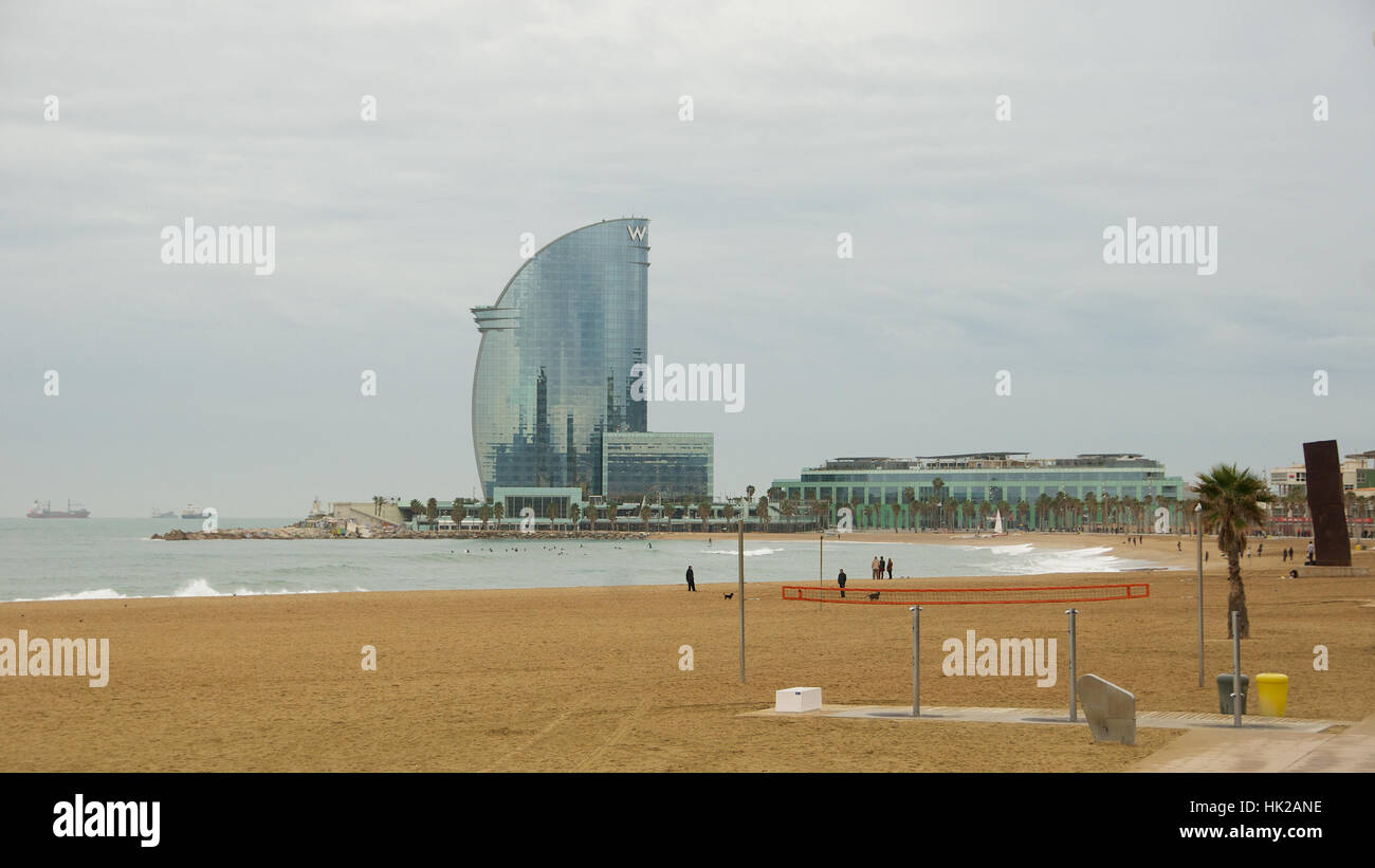 Il W hotel alla fine di Sant Sebastia beach a Barcellona, Provincia di Catalogna, Spagna. Foto Stock