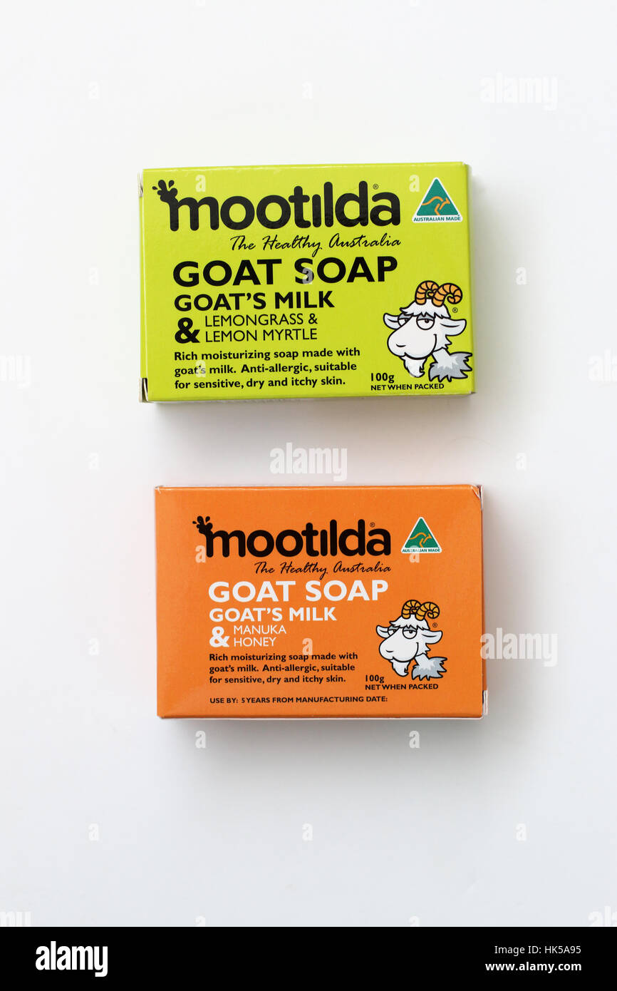 Australian Mootilda saponi di capra fatta di latte di capra, Manuka Honey, citronella e Lemon Myrtle isolata contro uno sfondo bianco Foto Stock