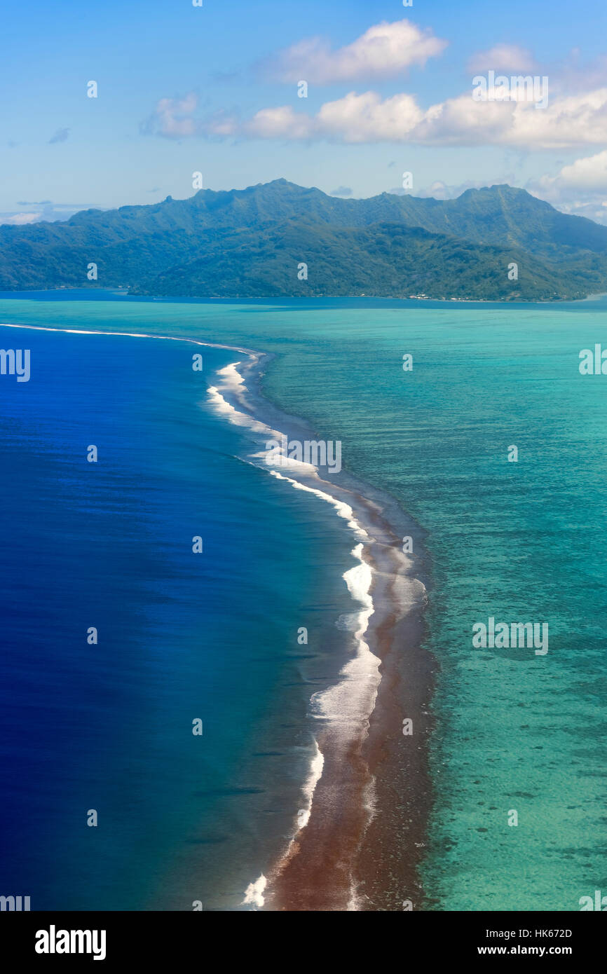 Reef nei mari del sud, vista aerea, Raiatea, Polinesia Francese Foto Stock