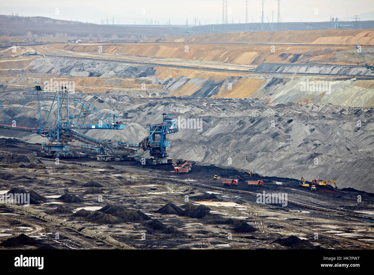 Grande, grande, enorme, extreme, potente, imponente, immensa, pertinenti del carbone, Foto Stock