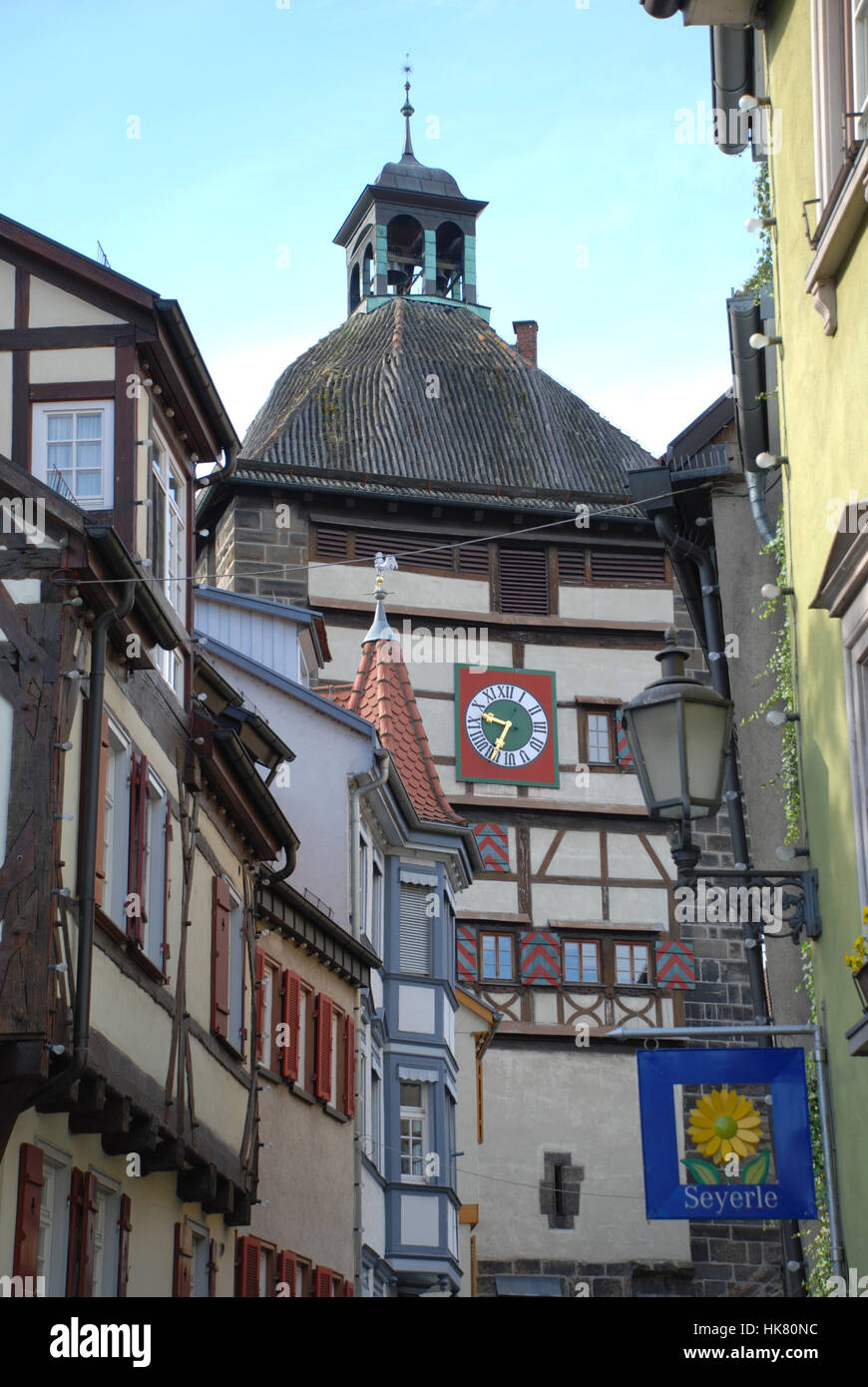 Lupo gate. Più antica torre di porta intorno al 1220. Esslingen al fiume Neckar, Baden Wuerttemberg, Germania Foto Stock