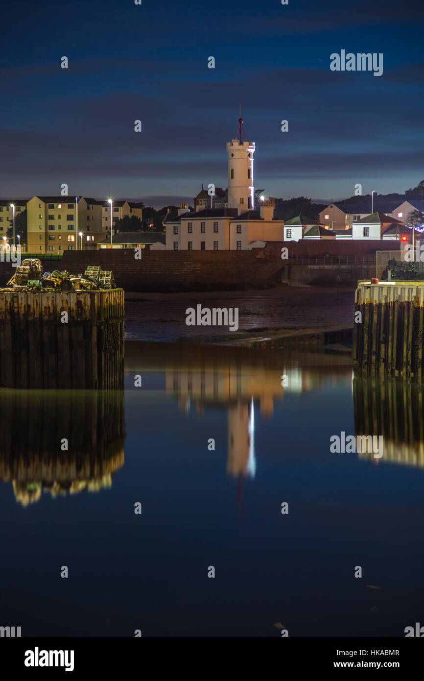 Segnale Museo della Torre al Porto di Arbroath, Scozia Foto Stock