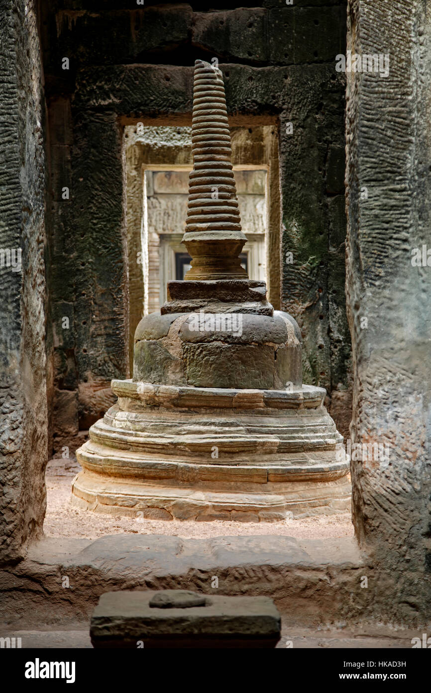 Stupa, Preah Khan Temple, Parco Archeologico di Angkor, Siem Reap, Cambogia Foto Stock