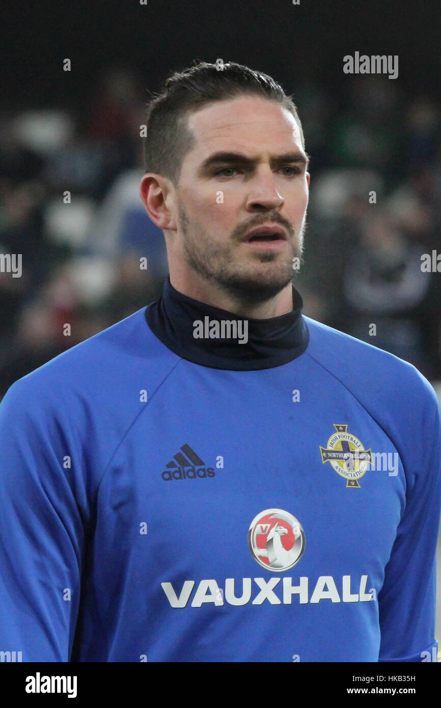 Belfast, Irlanda del Nord. Il 15 novembre 2016. International Football Friendly - Irlanda del Nord 0 Croazia 3. In Irlanda del Nord la Kyle Lafferty (10). Foto Stock