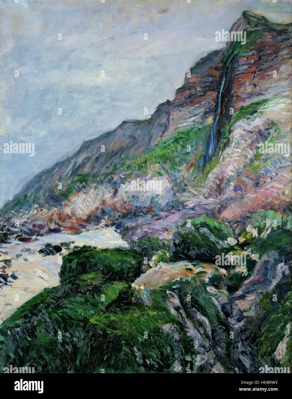 Questo dipinto di Gustave Caillebotte cattura le aspre scogliere della Normandia, un notevole esempio di impressionismo francese. La composizione evidenzia il contrasto tra paesaggi naturali e le sapienti pennellate per cui Caillebotte è famosa. Foto Stock