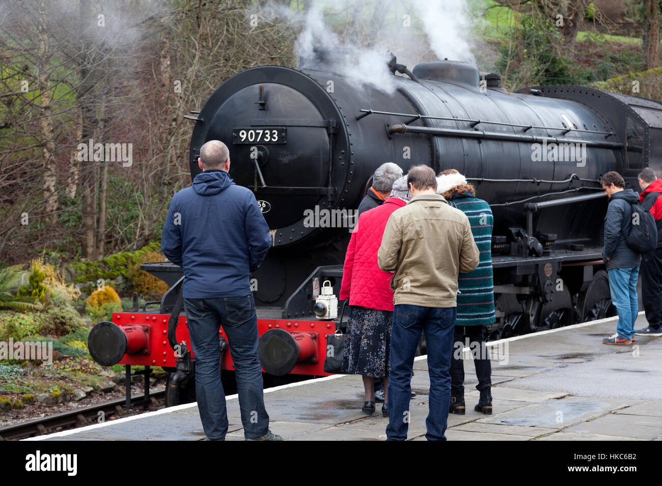Locomotiva a vapore 90733 sul Keighley & Worth Valley Railway, Oxenhope, West Yorkshire Foto Stock