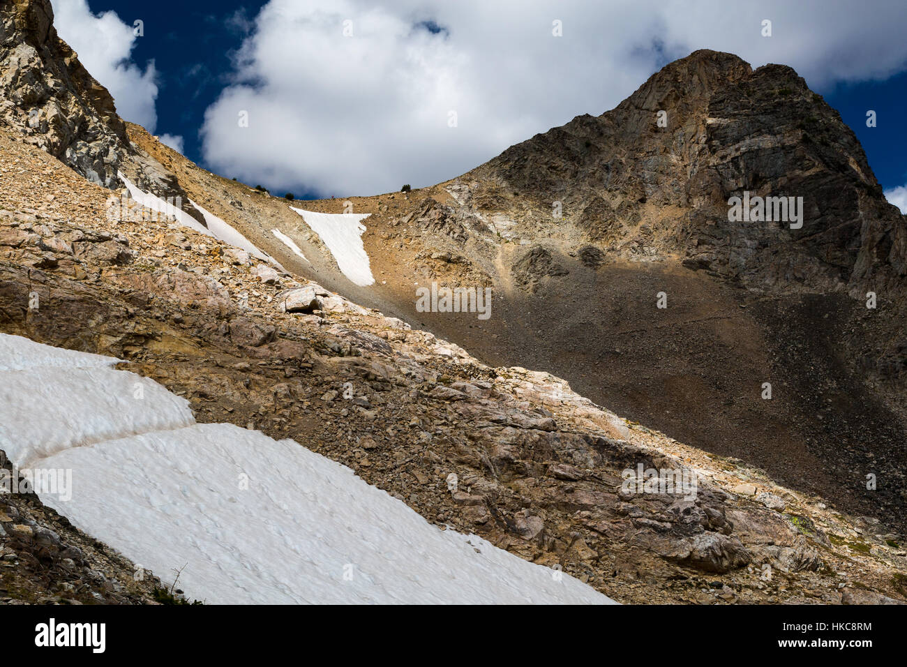 Il Pennello Canyon Trail costantemente la scalata verso il pennello si dividono in Teton Mountains. Il Parco Nazionale del Grand Teton, Wyoming Foto Stock