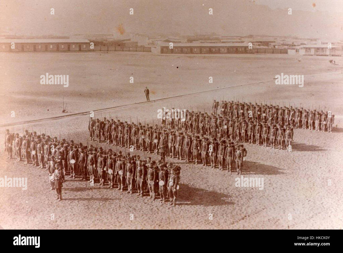 Questa mappa intitolata "Regnum2DelineaAntofagasta15" illustra i confini della regione intorno ad Antofagasta, in Cile, concentrandosi sui confini geografici e politici. La mappa è una risorsa storica significativa per comprendere la topografia e la storia coloniale della zona. Foto Stock