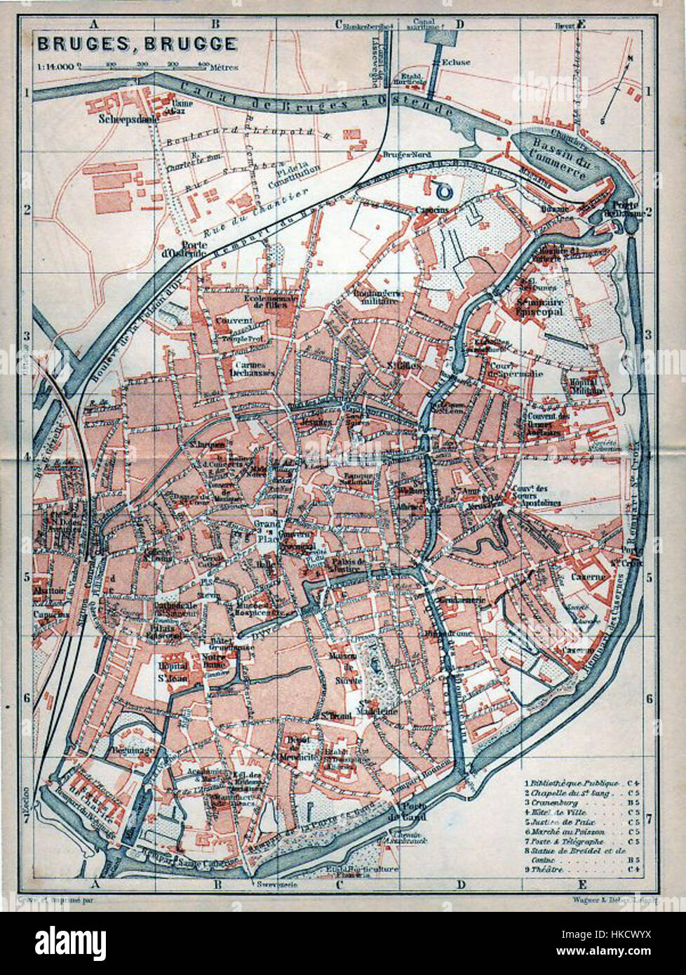 Questo dipinto del 1904 di un artista sconosciuto raffigura la città di Bruges, forse incorporando elementi legati alle famiglie Wagner e Debes, offrendo uno scorcio nella storica Bruges all'inizio del XX secolo. Foto Stock