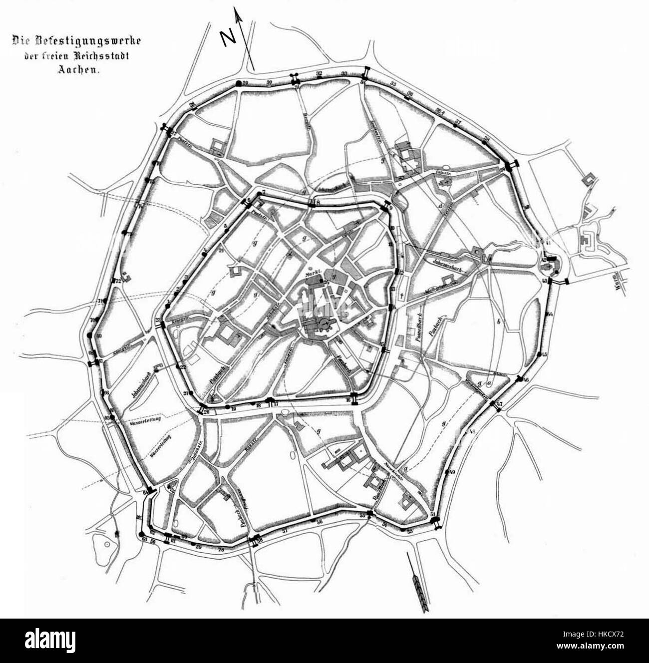 "Befestigungswerke Aachen 113" di Carl Rhoen è un dipinto ad olio che raffigura le fortificazioni di Aquisgrana, illustrando l'architettura militare e le strutture storiche di difesa. L'opera riflette le strategie difensive utilizzate nella guerra europea. Foto Stock