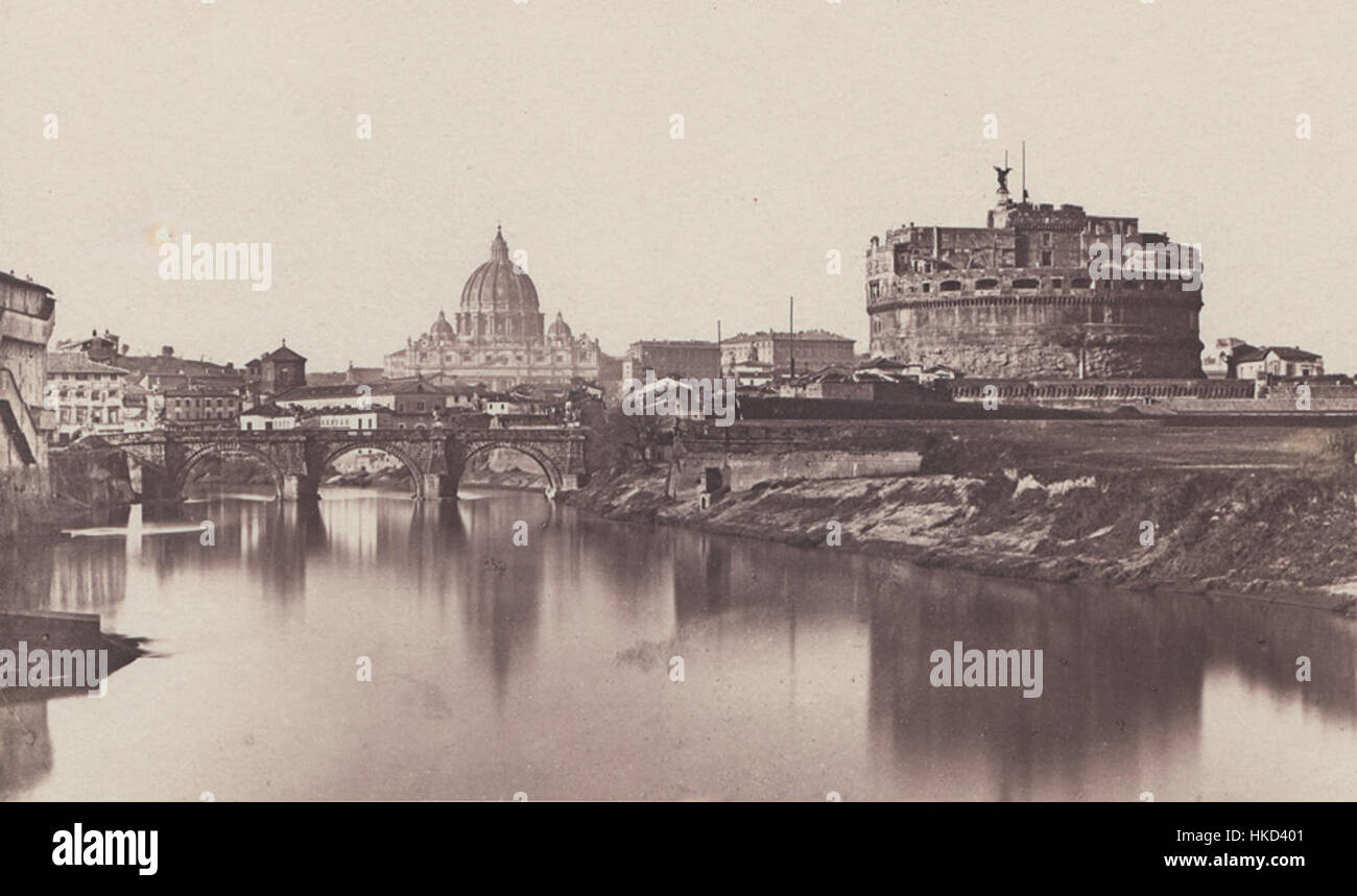 Questo dipinto del 1853 di James Anderson raffigura il fiume Tevere a Roma, con l'iconico Castel Sant'Angelo sullo sfondo. L'opera d'arte cattura il significato storico del fiume e del castello, entrambi elementi vitali nella ricca storia culturale e politica di Roma. Foto Stock