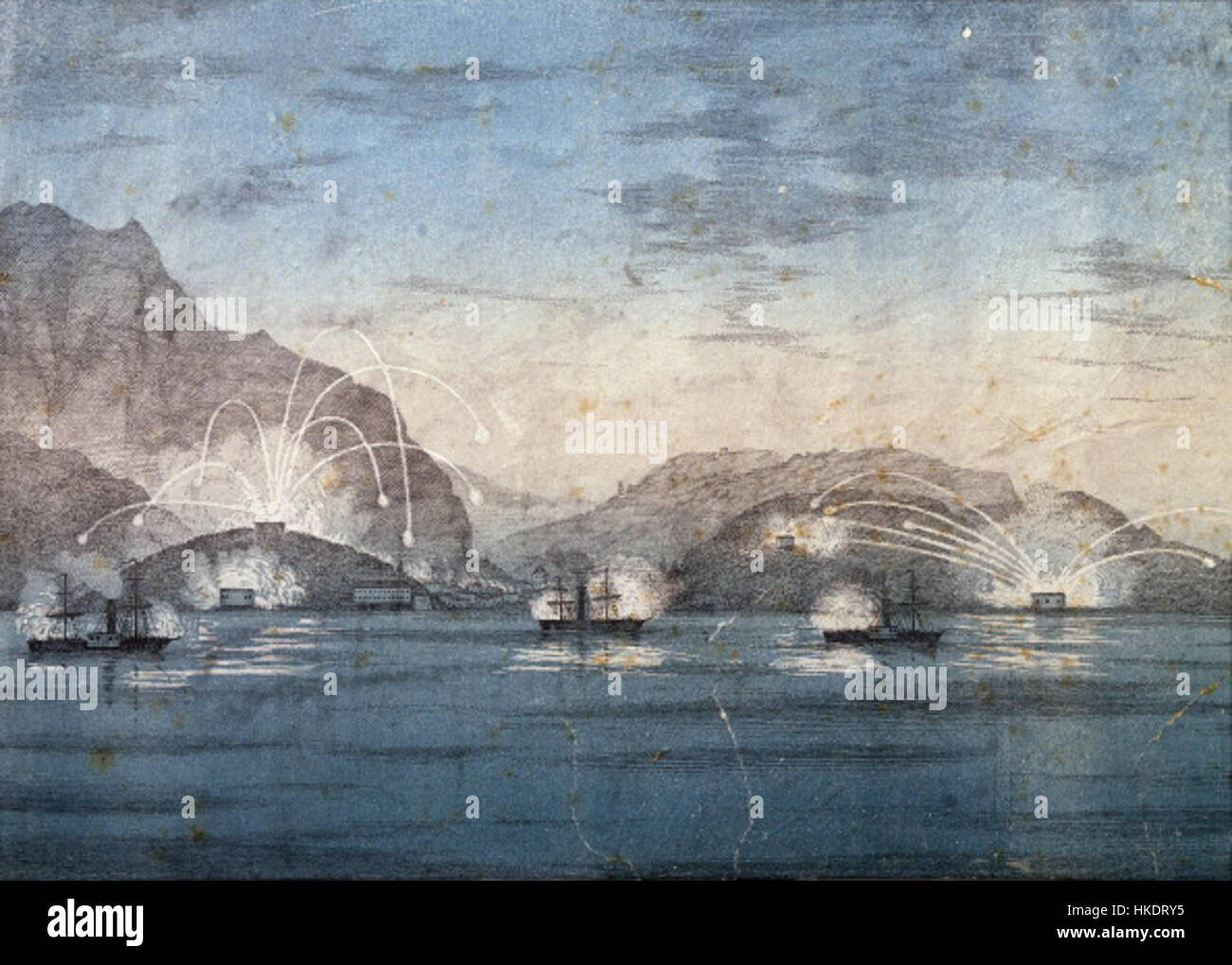 L'assalto di Giuseppe Garibaldi al forte di Laveno durante il Risorgimento italiano è catturato in questo dipinto, che illustra il feroce conflitto e il ruolo fondamentale di Garibaldi nell'unità d'Italia. La scena di battaglia enfatizza le lotte del movimento indipendentista italiano, mostrando tattiche navali e di guerra terrestre durante il XIX secolo. Foto Stock