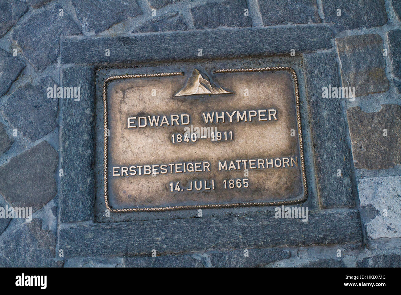 La Svizzera, la Matterhorn Lapide al famoso scalatore Edward Whymper Foto Stock