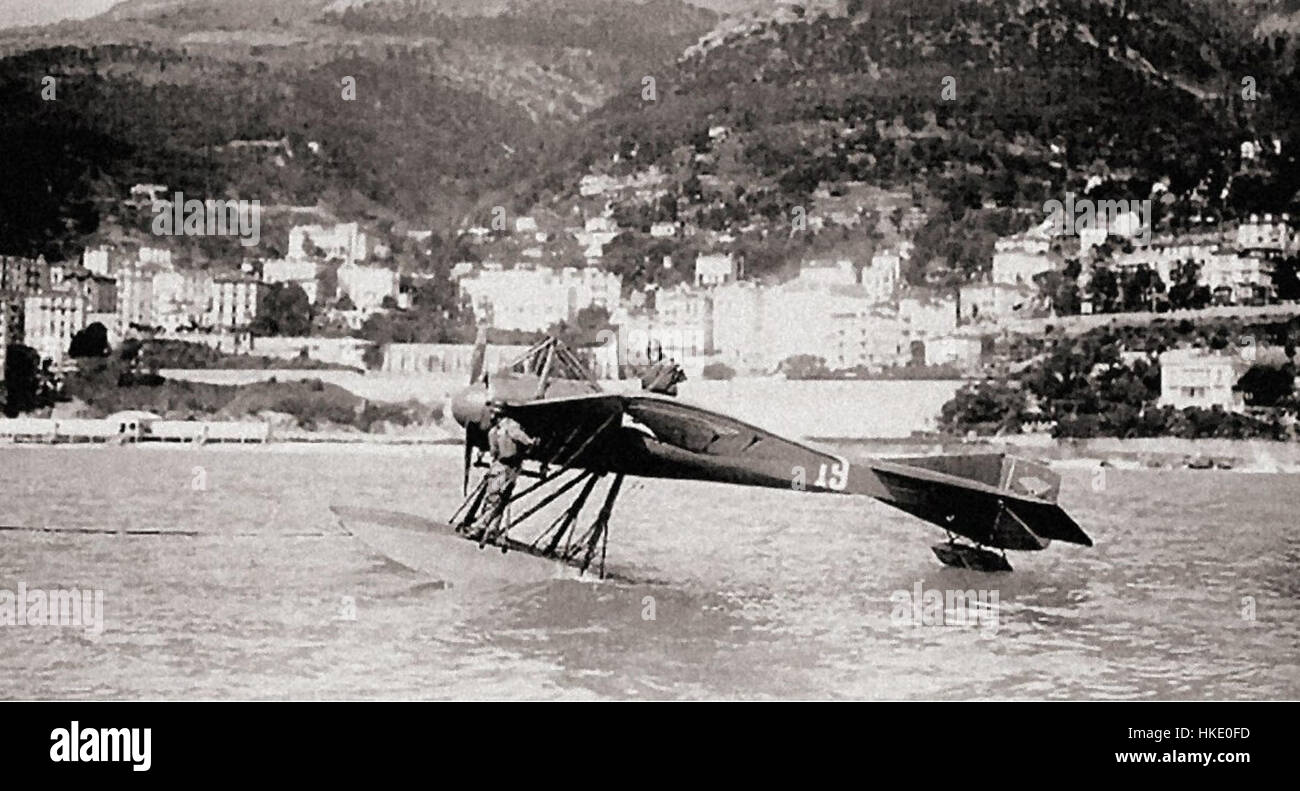 Il Deperdussin Monaco è stato un pioniere aereo francese dal 1913, riconosciuto per il suo design e l'innovazione nella storia dell'aviazione. Ha svolto un ruolo nello sviluppo delle prime tecnologie aeronautiche. Foto Stock
