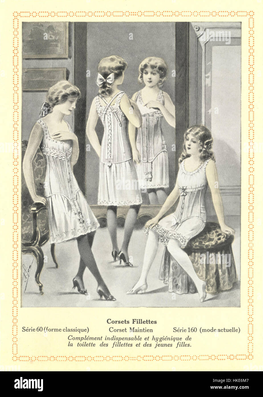 Questa pubblicità vintage di "Les Corsets le Furet Paris" del 1919 cattura l'eleganza della moda francese dei primi anni del XX secolo. L'illustrazione promuove i corsetti come parte di uno stile di vita raffinato, evidenziando l'attenzione ai dettagli e l'artigianalità nella moda francese dell'epoca. Foto Stock