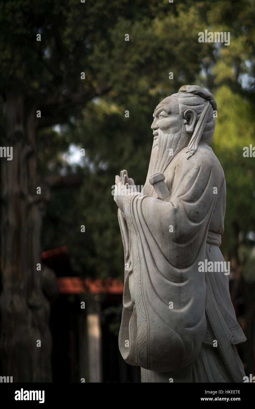 Statua di Confucio, Tempio di Confucio a Pechino, Repubblica Popolare di Cina e Asia Foto Stock