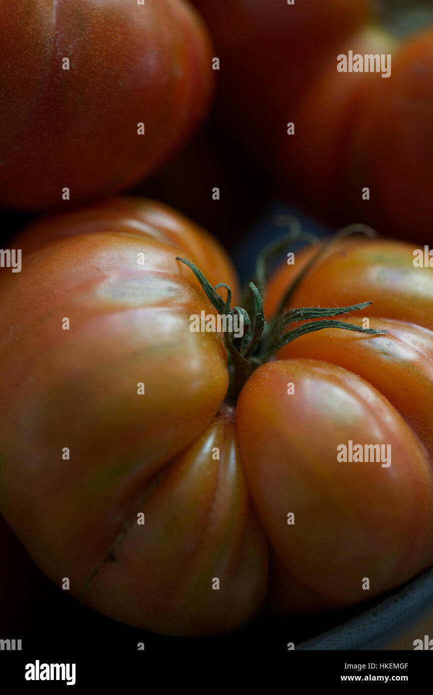 Close up di zucca pomodoro crudo, cibo, vegetali freschi. Foto Stock