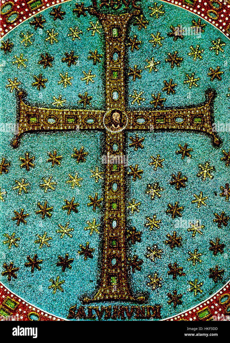 Questa immagine o opera intitolata "Cross Classe" si riferisce probabilmente a una rappresentazione religiosa o simbolica di una croce, un'importante icona nell'arte cristiana, che rappresenta la fede, il sacrificio e la connessione divina. Foto Stock