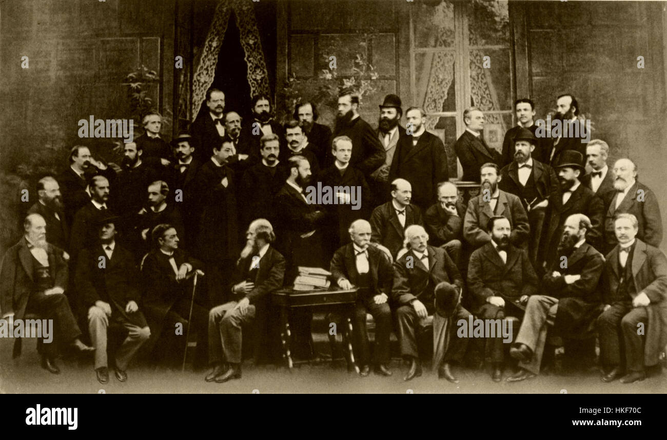 Il II Congresso Meteorologico Internazionale, tenutosi a Roma nel 1879, ha riunito scienziati e meteorologi per discutere dei progressi nelle previsioni meteorologiche e climatologia. L'evento ha svolto un ruolo fondamentale nello sviluppo della scienza meteorologica e nella cooperazione internazionale nel campo degli studi climatici durante la fine del XIX secolo. Foto Stock