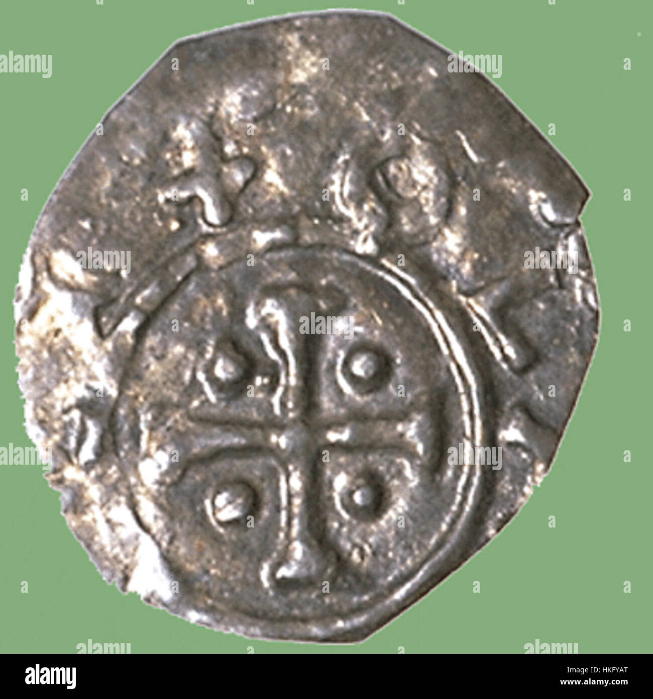 Il "Brakteat 1110" è un antico medaglione o moneta che presenta disegni intricati tipici del periodo. Fornisce una visione dell'arte, della cultura e dello scambio economico del tempo, dimostrando il valore che tali oggetti hanno posto nelle società storiche. Foto Stock