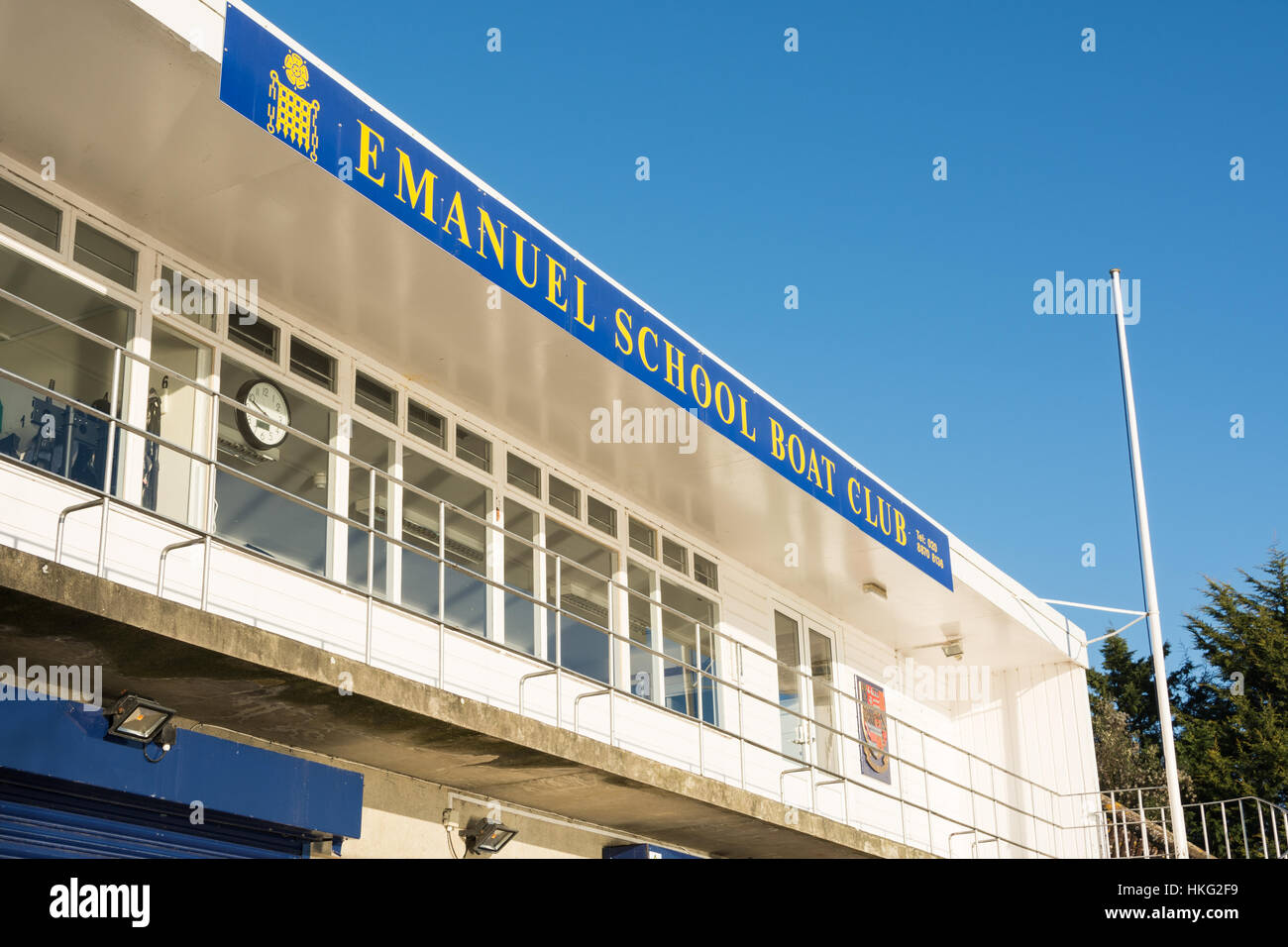Esterno della scuola di Emanuel Boat Club di Chiswick, London, Regno Unito Foto Stock