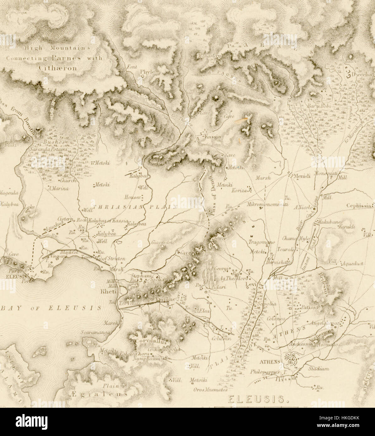 La *Mappa dell'Attica* di Christopher Wordsworth, datata 1882, fornisce una rappresentazione geografica dettagliata della regione dell'Attica in Grecia. Questa mappa storica evidenzia le città principali, i monumenti e le caratteristiche della zona, offrendo una panoramica della geografia greca del XIX secolo. Foto Stock