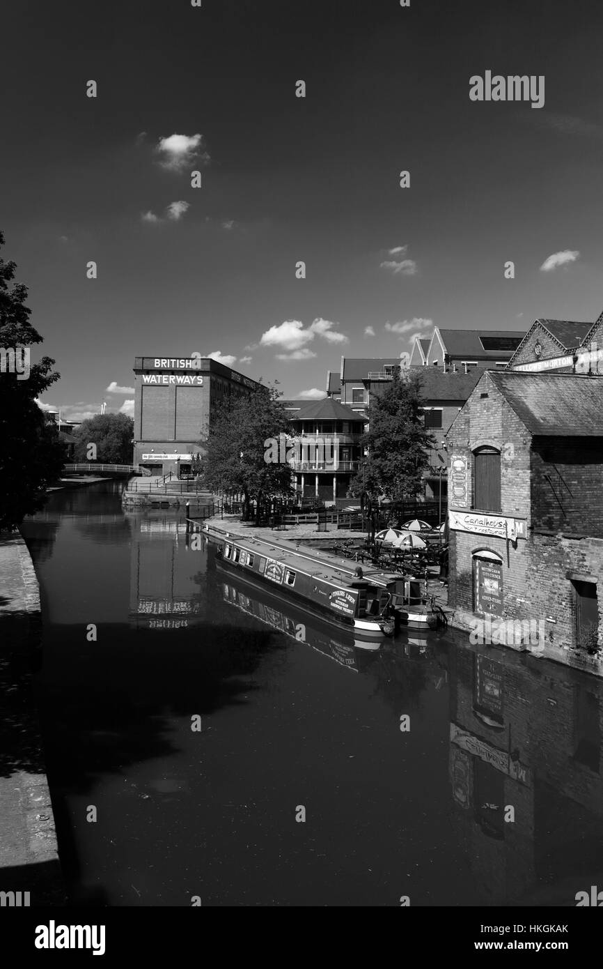 Narrowboats sul fiume Trent, Nottingham, Nottinghamshire, England, Regno Unito Foto Stock
