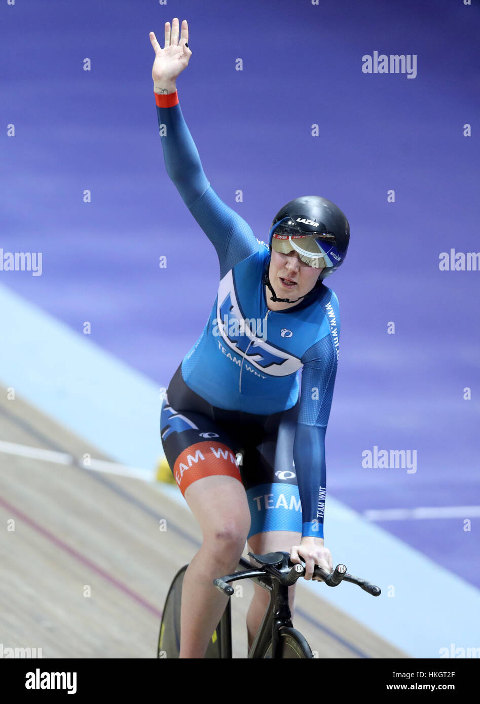 Katie Archibald del Team WNT festeggia conquistando la donna finale di esercizio durante il giorno uno della HSBC REGNO UNITO British Ciclismo Via Nazionale dei campionati a livello nazionale centro ciclistico, Manchester. Foto Stock