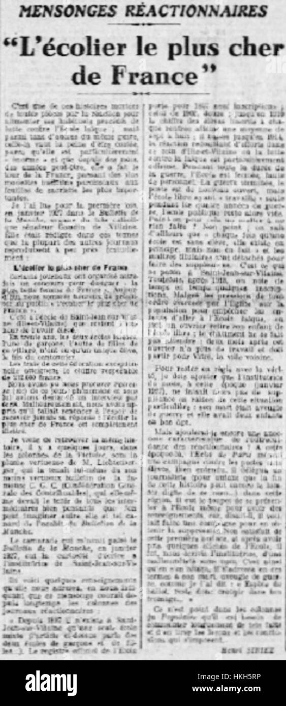 "Saint Jean sur Vilaine Ecole le populaire" è un'opera d'arte che mostra le tradizioni dell'arte rustica e popolare della regione di Saint Jean sur Vilaine. Il dipinto riflette la vita quotidiana della gente attraverso vivaci rappresentazioni storiche. Foto Stock