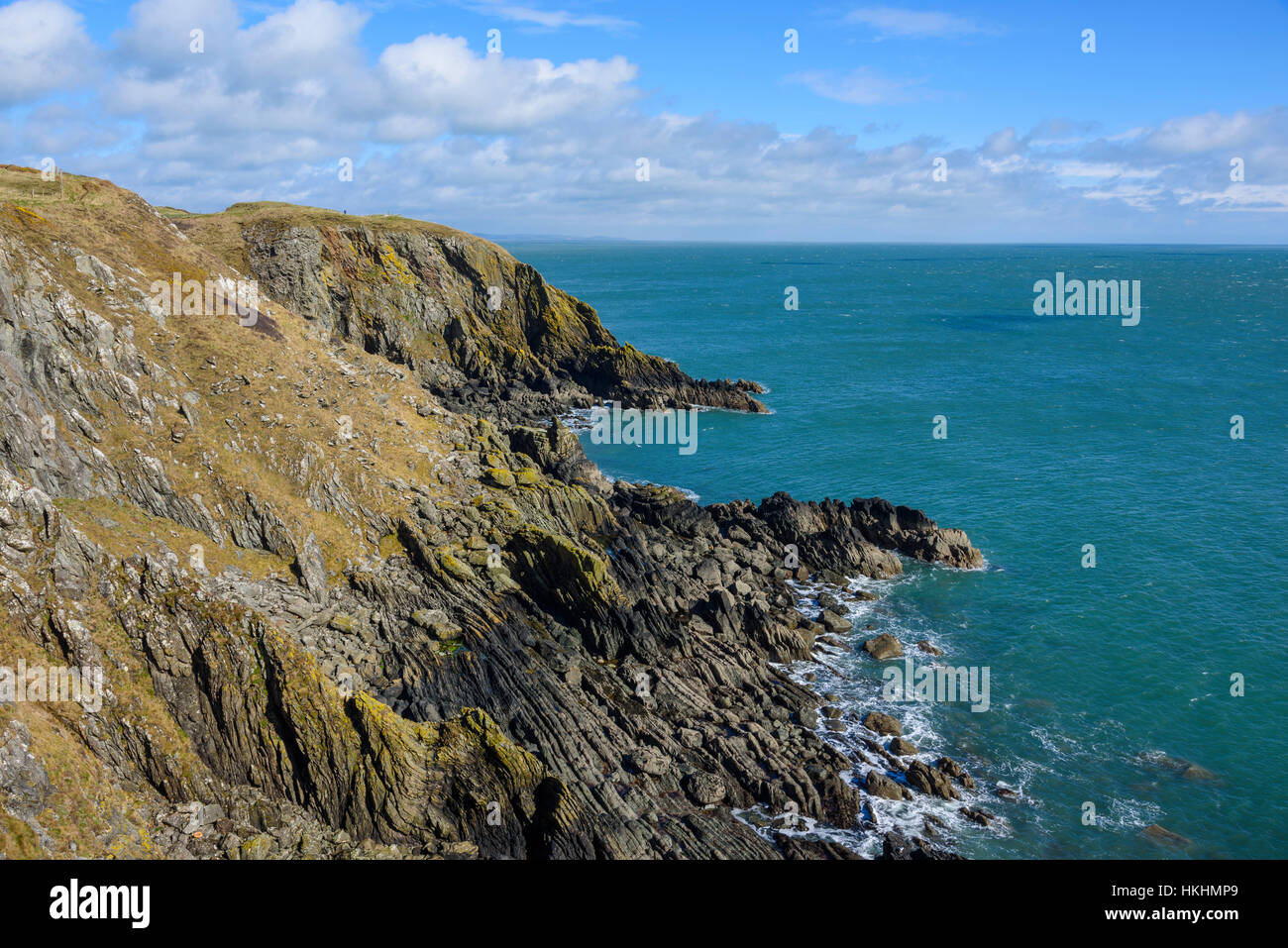 Scogliere lungo la costa di Solway vicino all isola di Whithorn, Wigtonshire, Dumfries & Galloway, Scozia Foto Stock