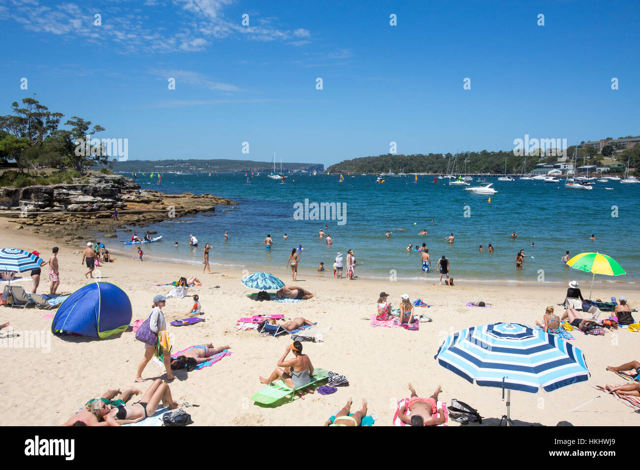 Hotel Occidental Balmoral spiaggia e la vista del porto medio in Mosman, Sydney, Nuovo Galles del Sud, Australia Foto Stock